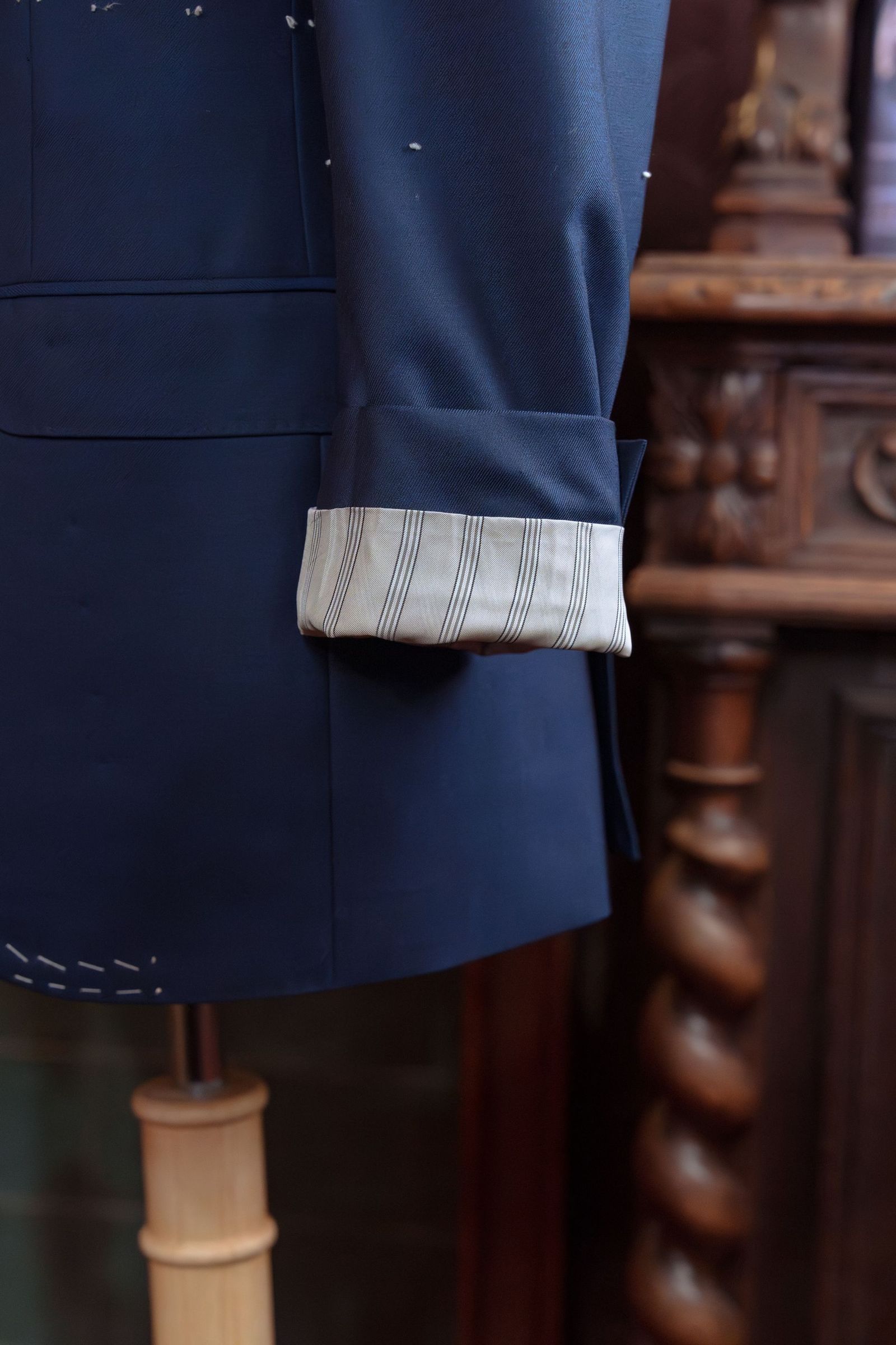 高師傅的西服